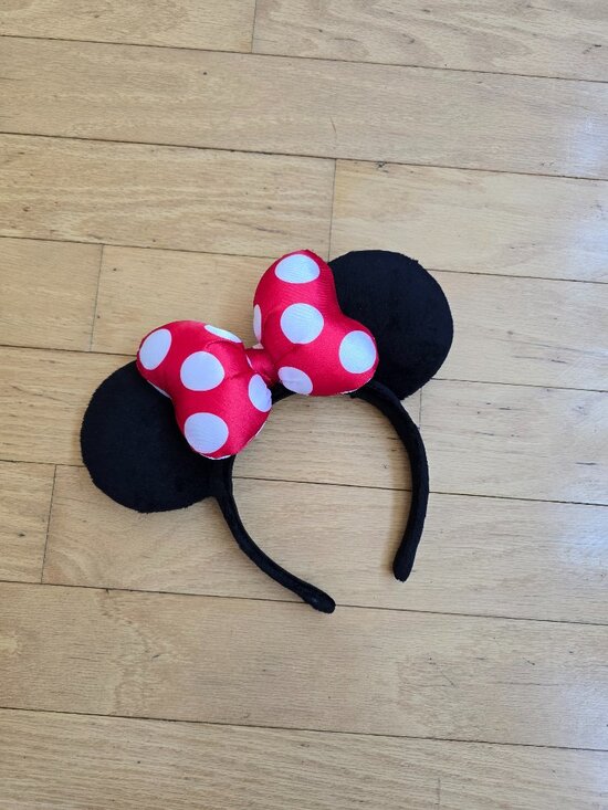 Disney | Minnie Mouse classic black polka-dot red bow ears headband main image 4